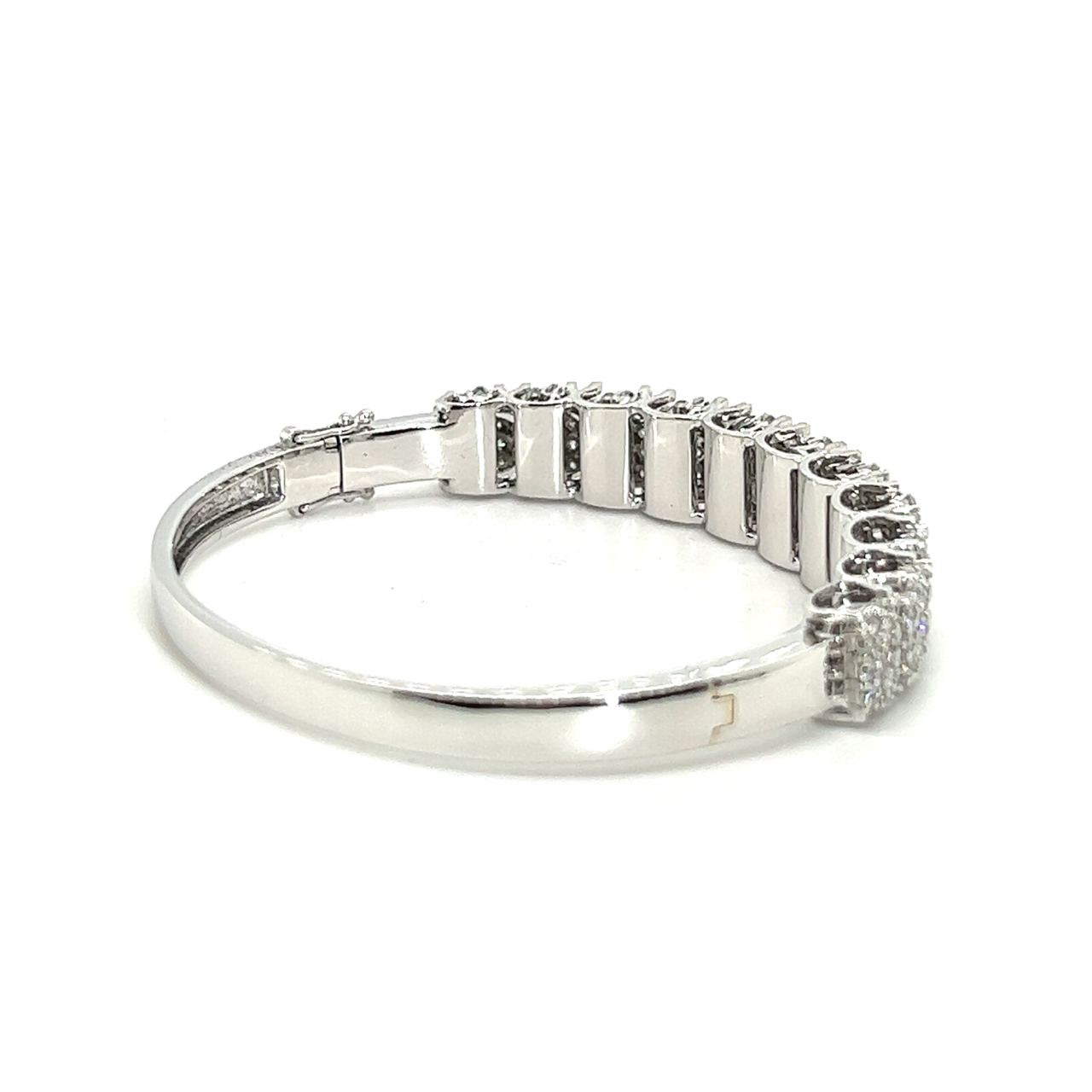 18K White Gold Diamond Bangle