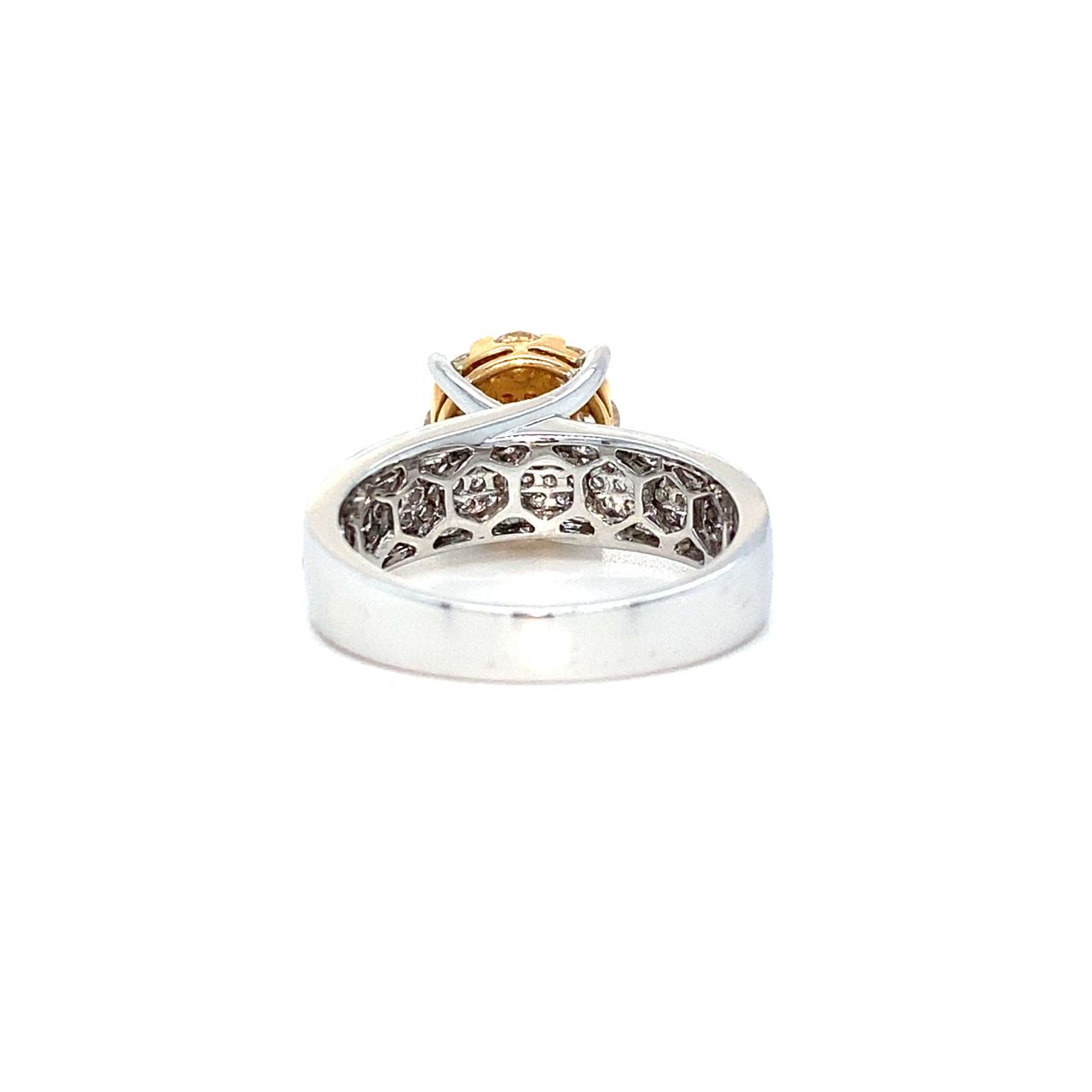 18K Diamond Ring