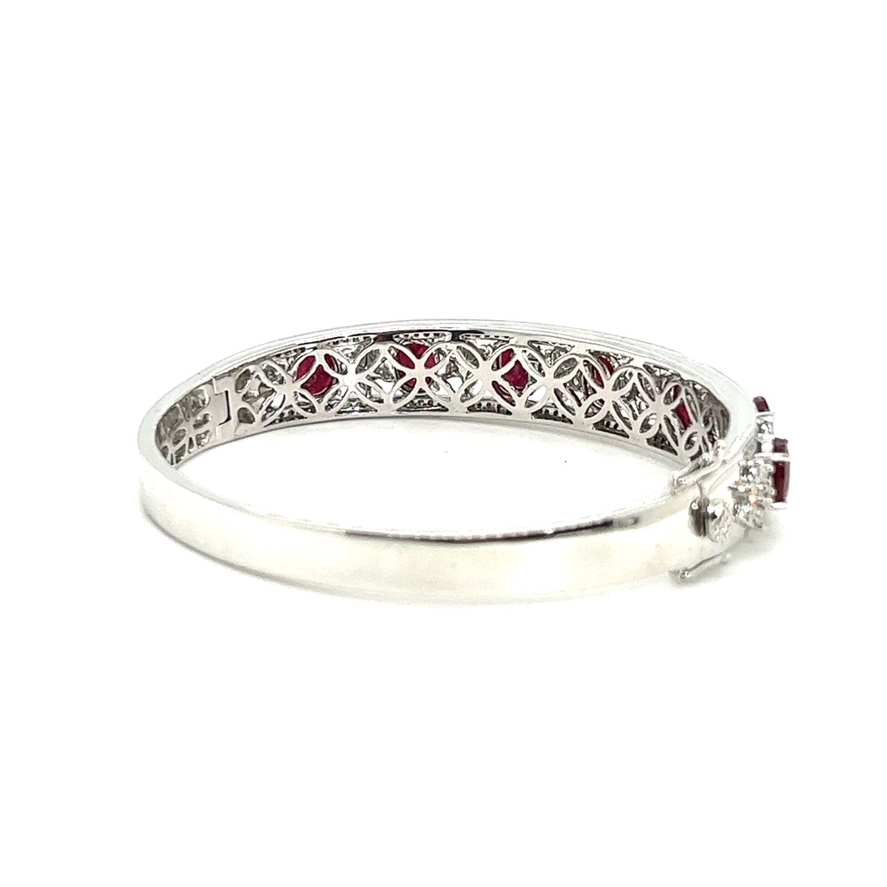 18K White Gold Ruby Bangle
