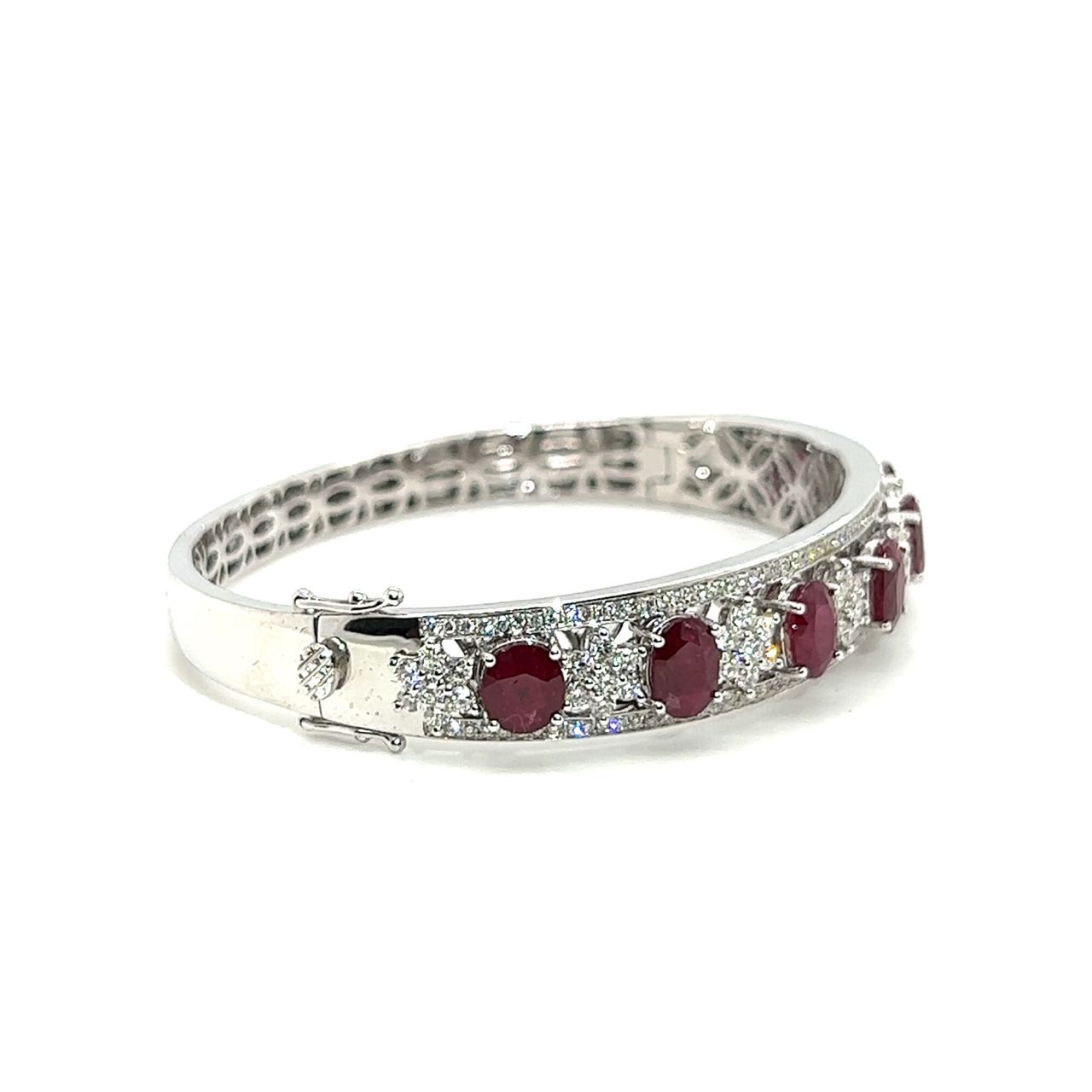 18K White Gold Ruby Bangle
