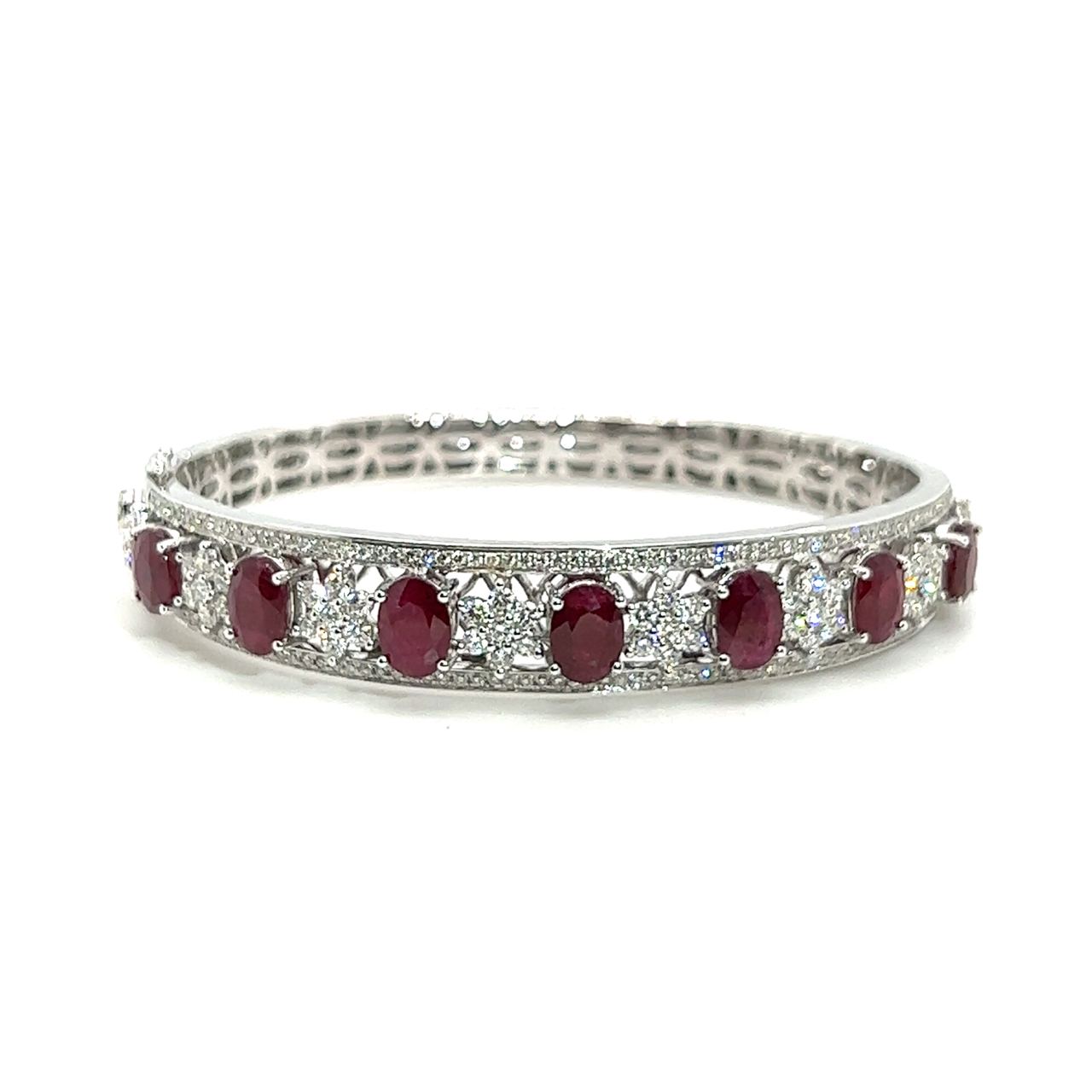 18K White Gold Ruby Bangle