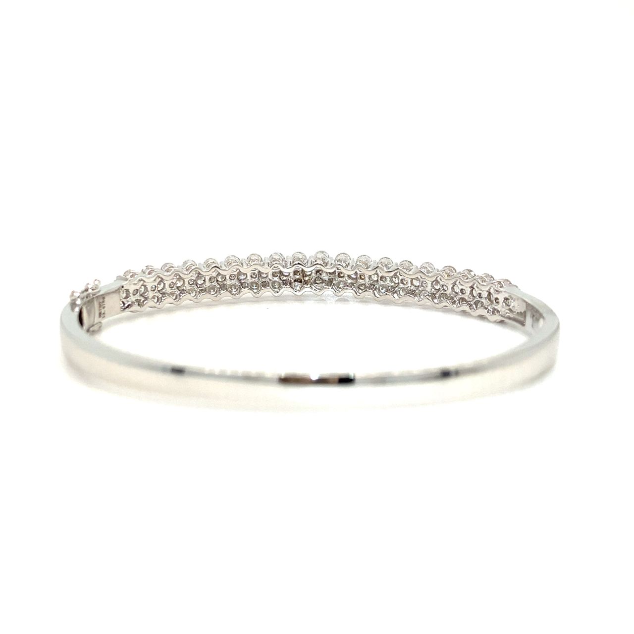 18K White Gold Diamond Bangle