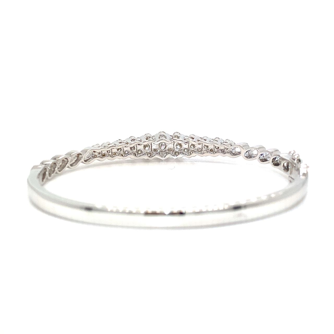 18K White Gold Max Glam Flower Cluster Diamond Bangle