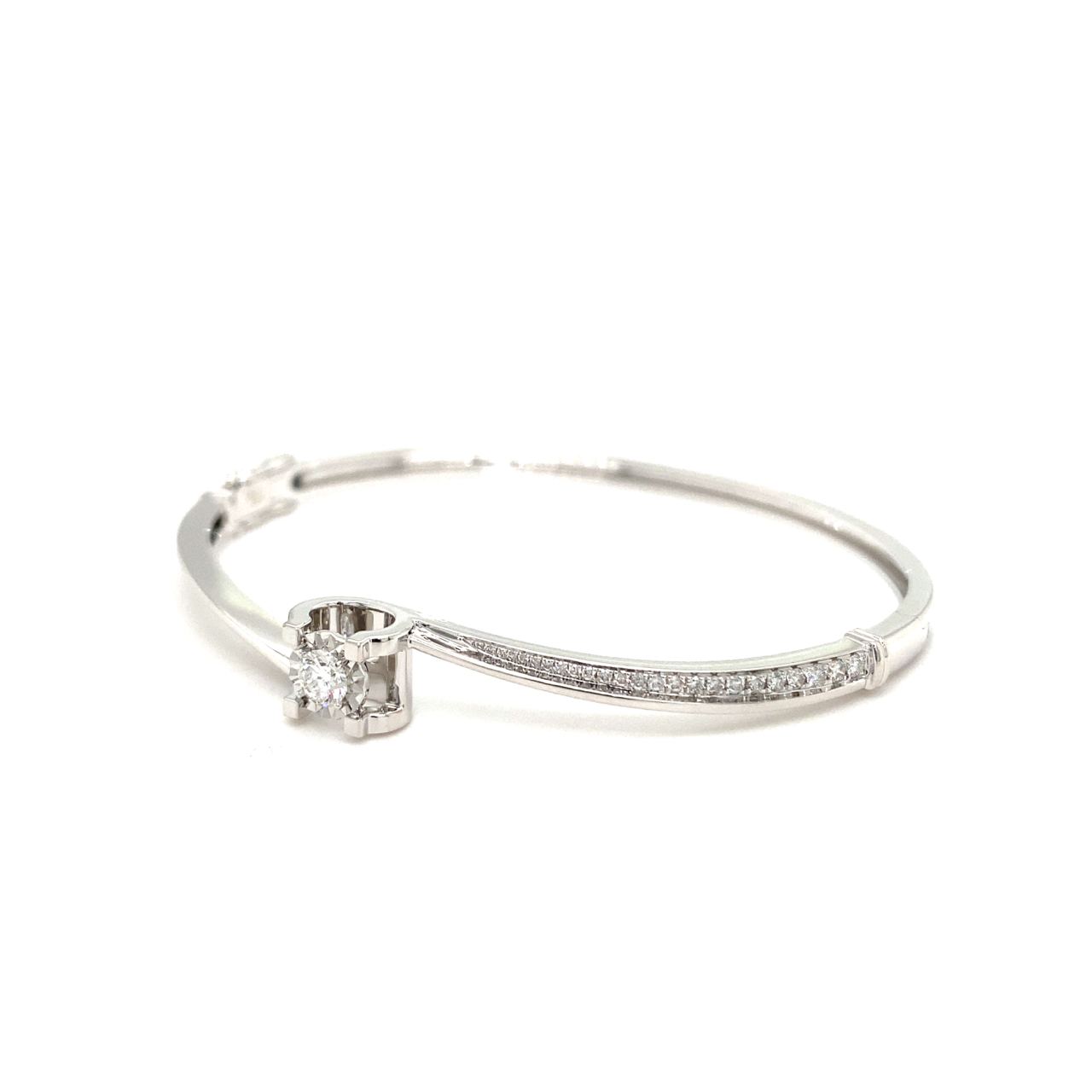 18K White Gold Diamond Bangle