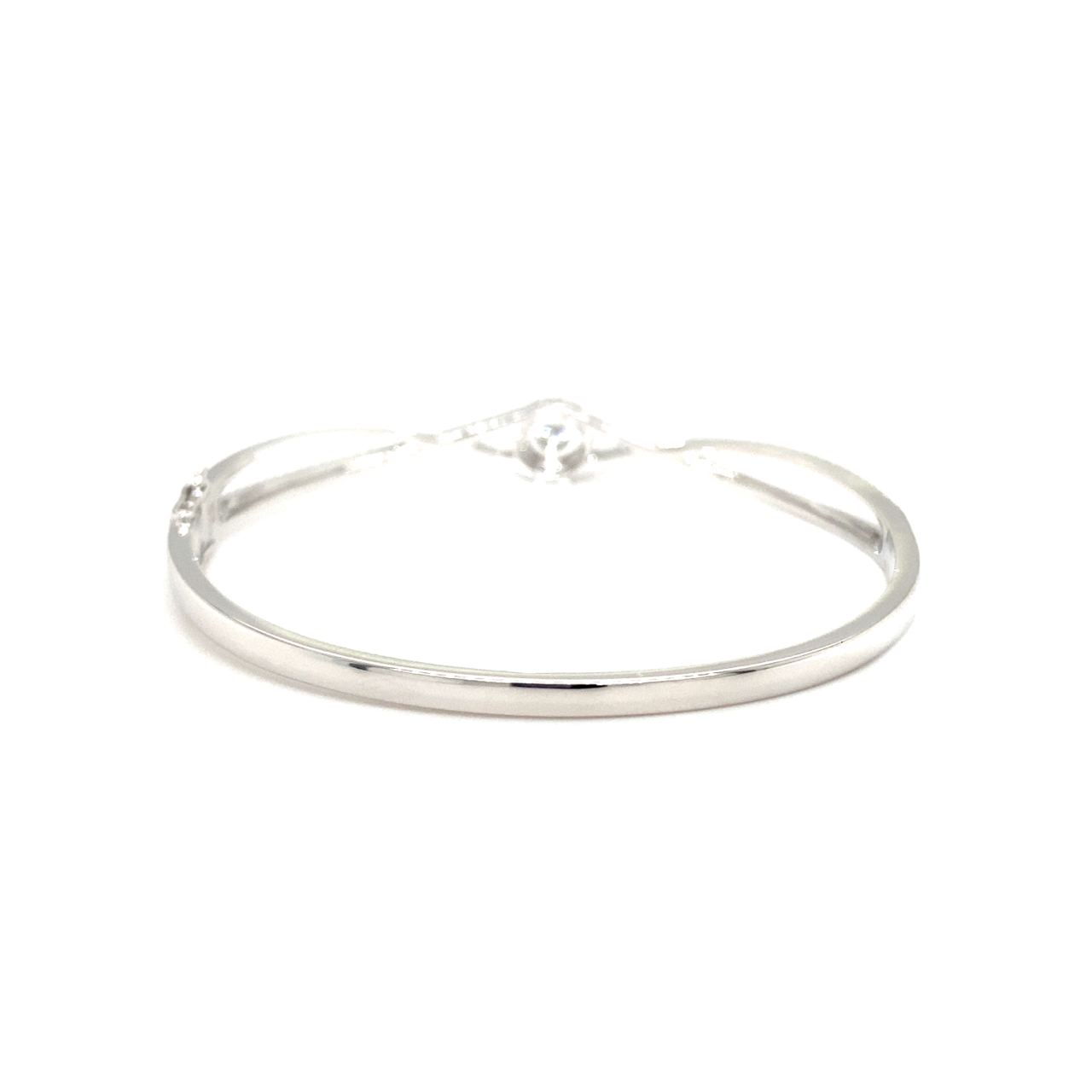 18K White Gold Diamond Bangle