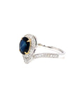 18 White Gold Sapphire Ring