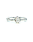 18K White Gold Flower Top Set Slim Diamond Ring