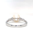18K White Gold Cluster Pearl Diamond Ring