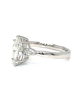 18K White Gold Diamond Ring