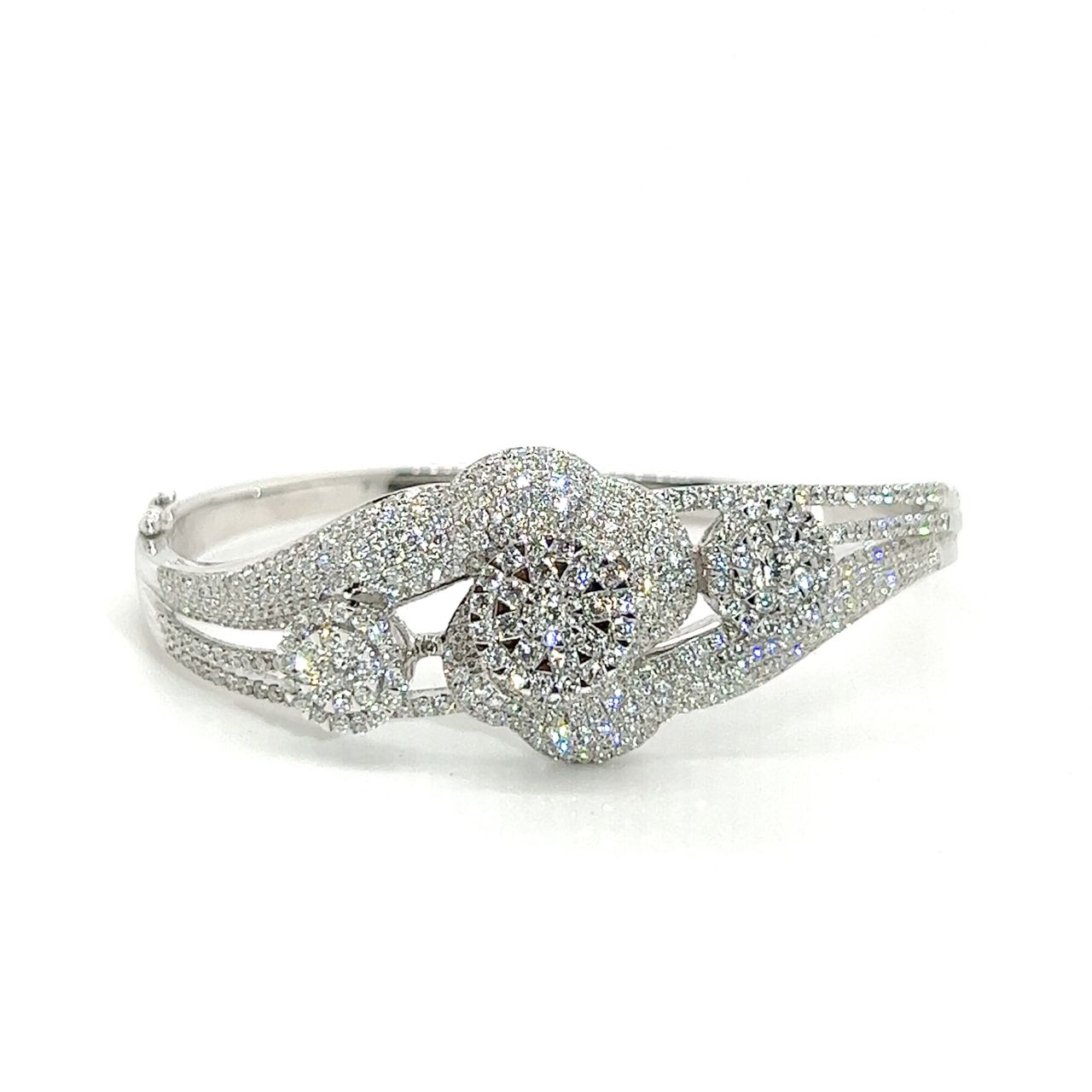 18K White Gold Diamond Bangle