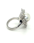 18K White Gold Pearl Diamond Ring