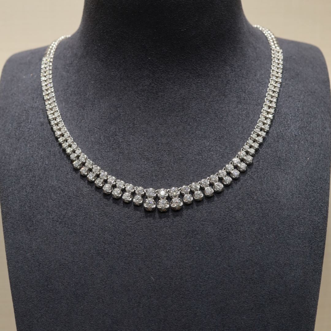 18KWhite Gold Diamond Necklace