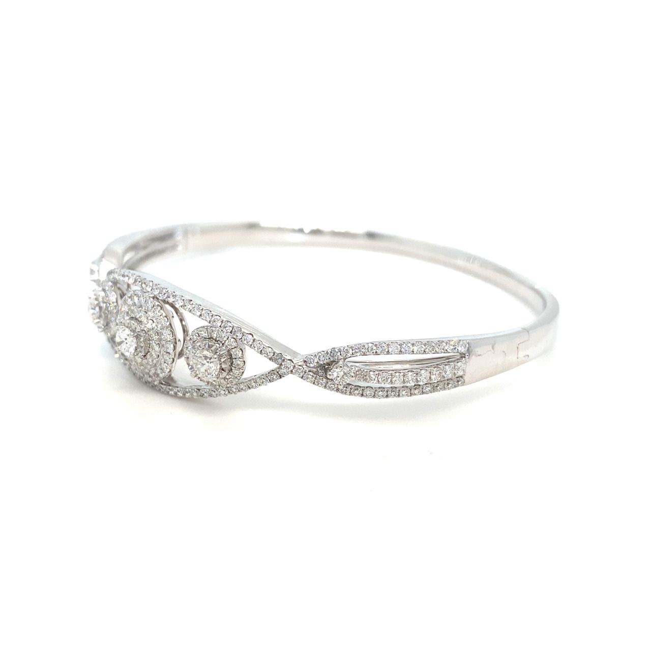 18K White Gold Diamond Bangle