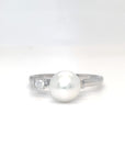 18K White Gold Balance Pearl Diamond Ring