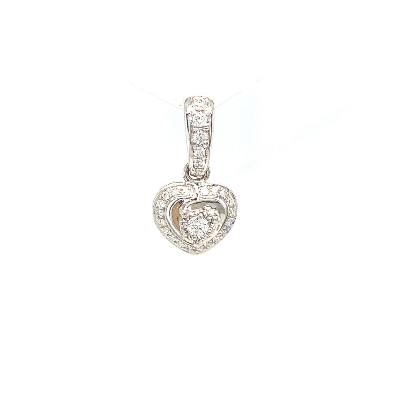 18K White Gold Chubby Heart Small Diamond Pendant