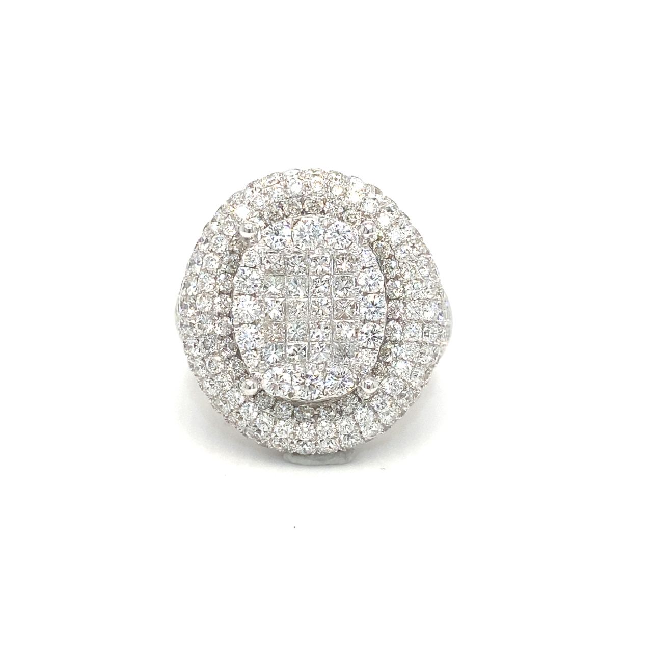 18K White Gold Diamond Ring