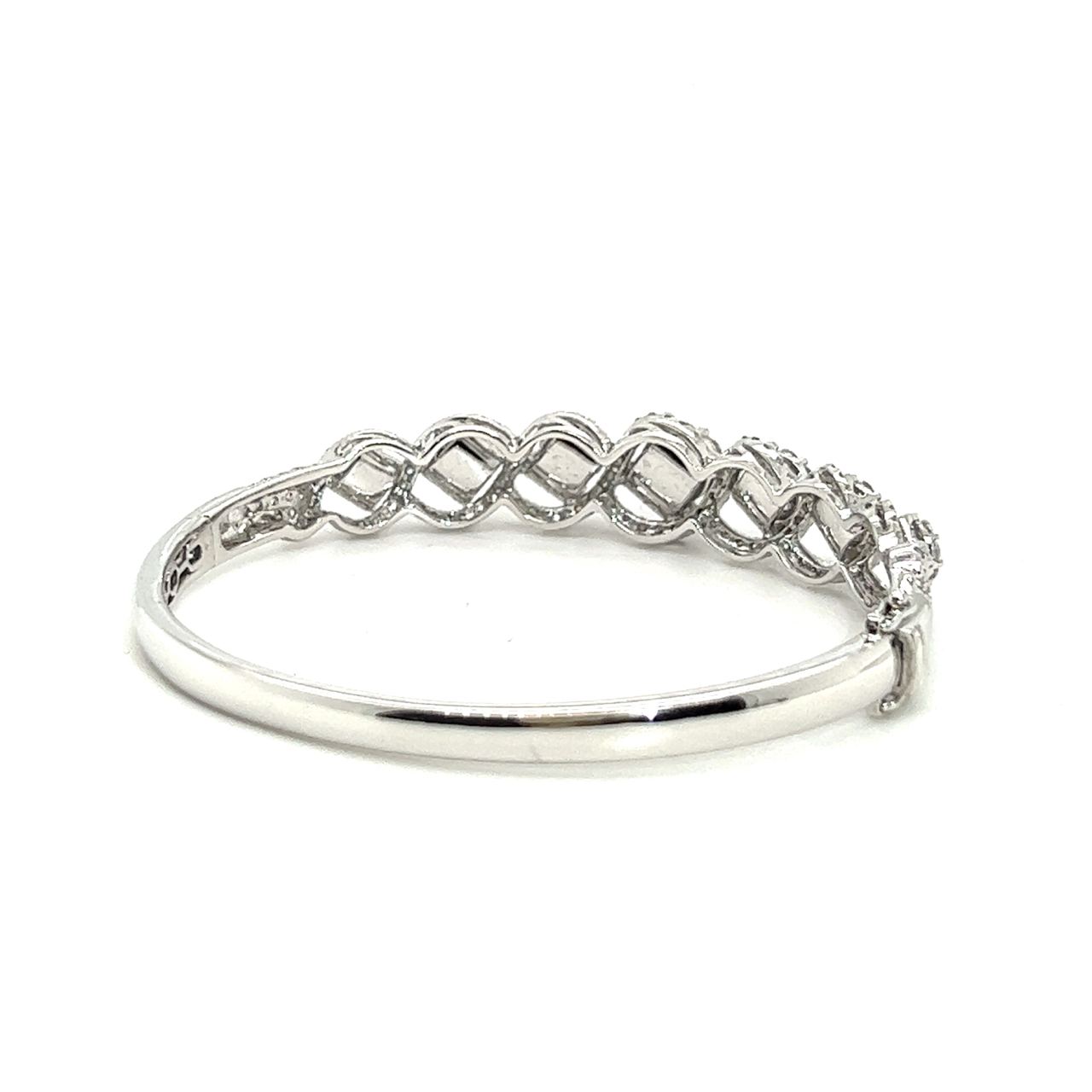 18K White Gold Diamond Bangle