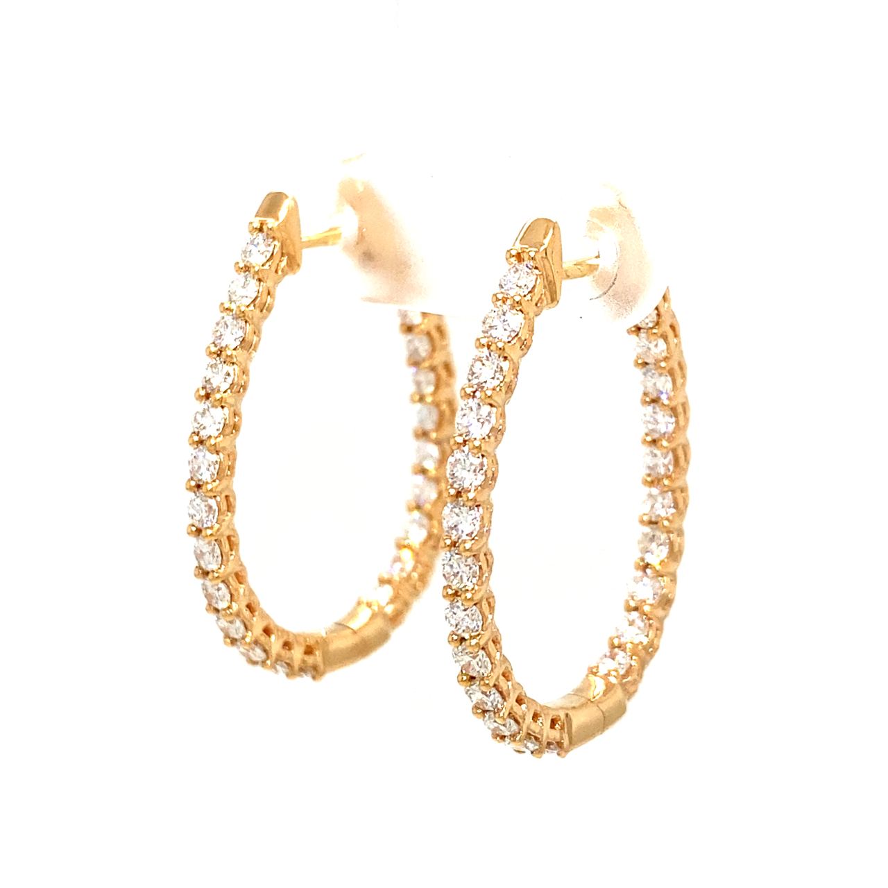18K White Gold Diamond Earring
