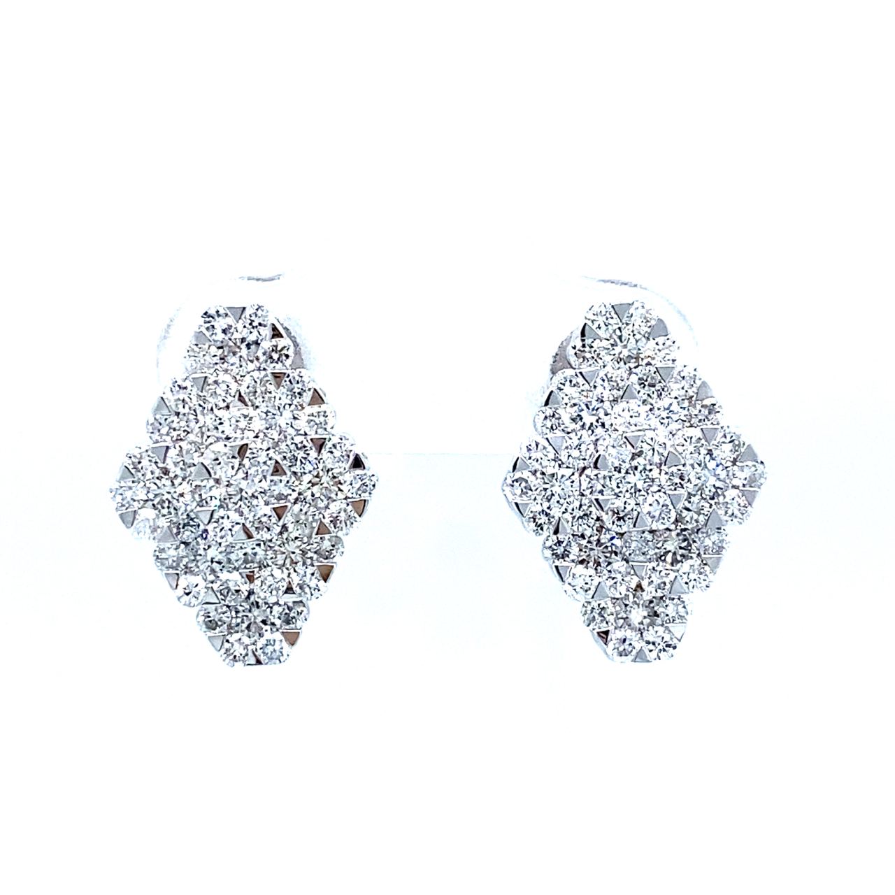18K White Gold Diamond Earring