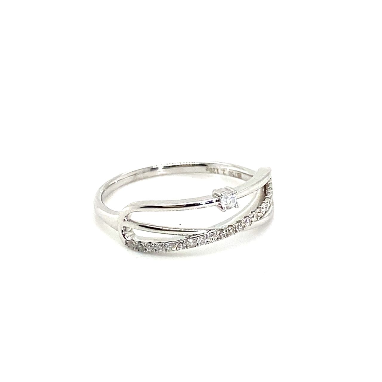 18K White Gold  Mini Studs Illusion Diamond Ring