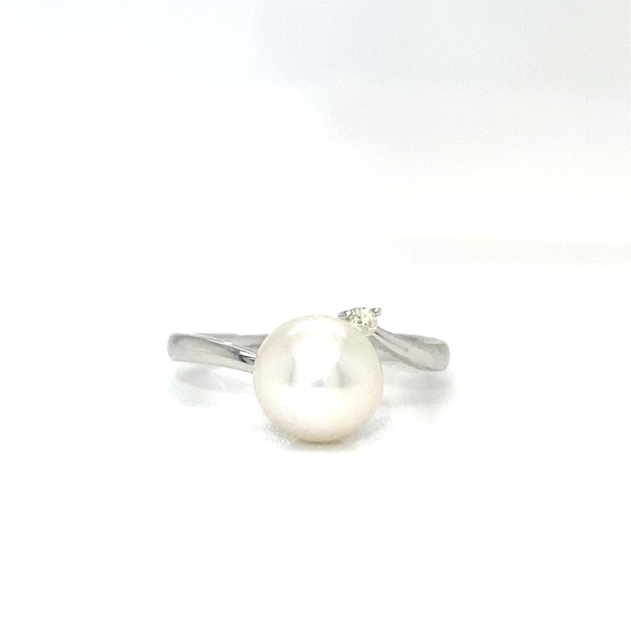18K White Gold Open Wrap Pearl Diamond Ring