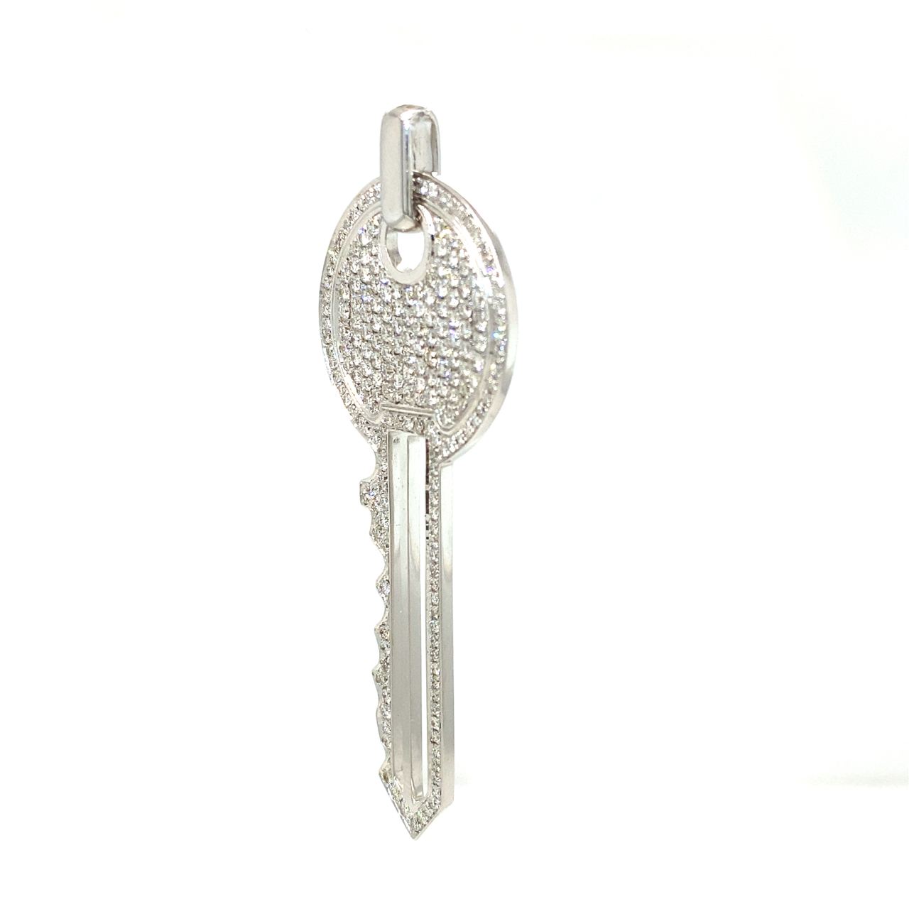 18K White Gold Diamond Pendant