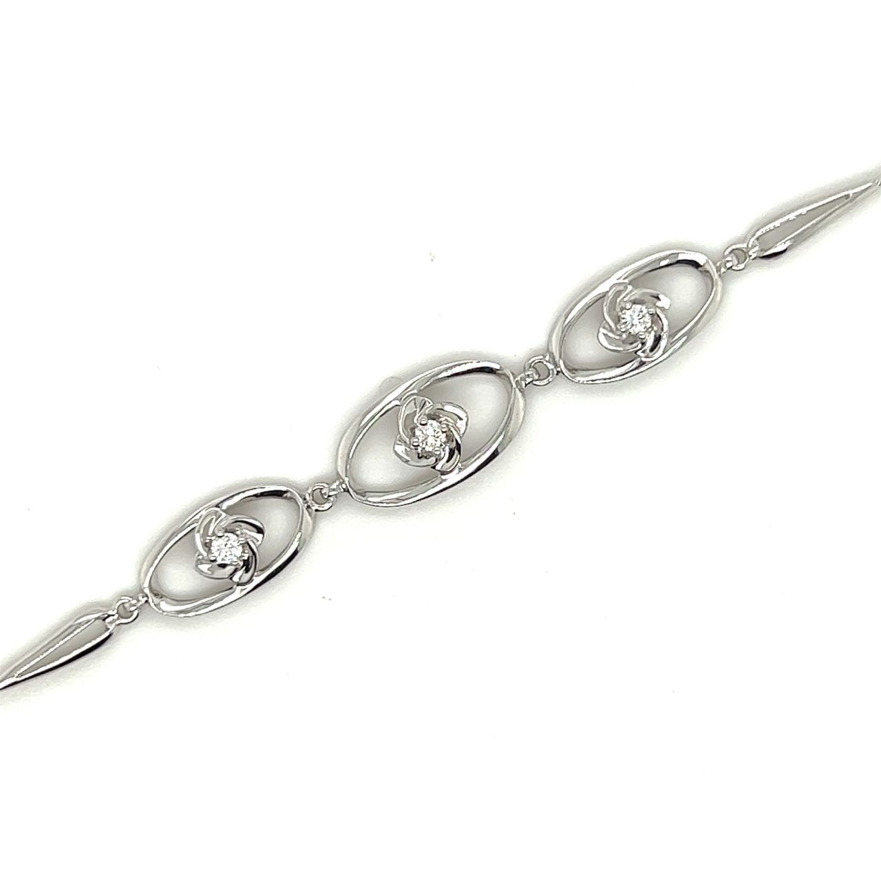 18K White Gold Octagon Diamond Bracelet