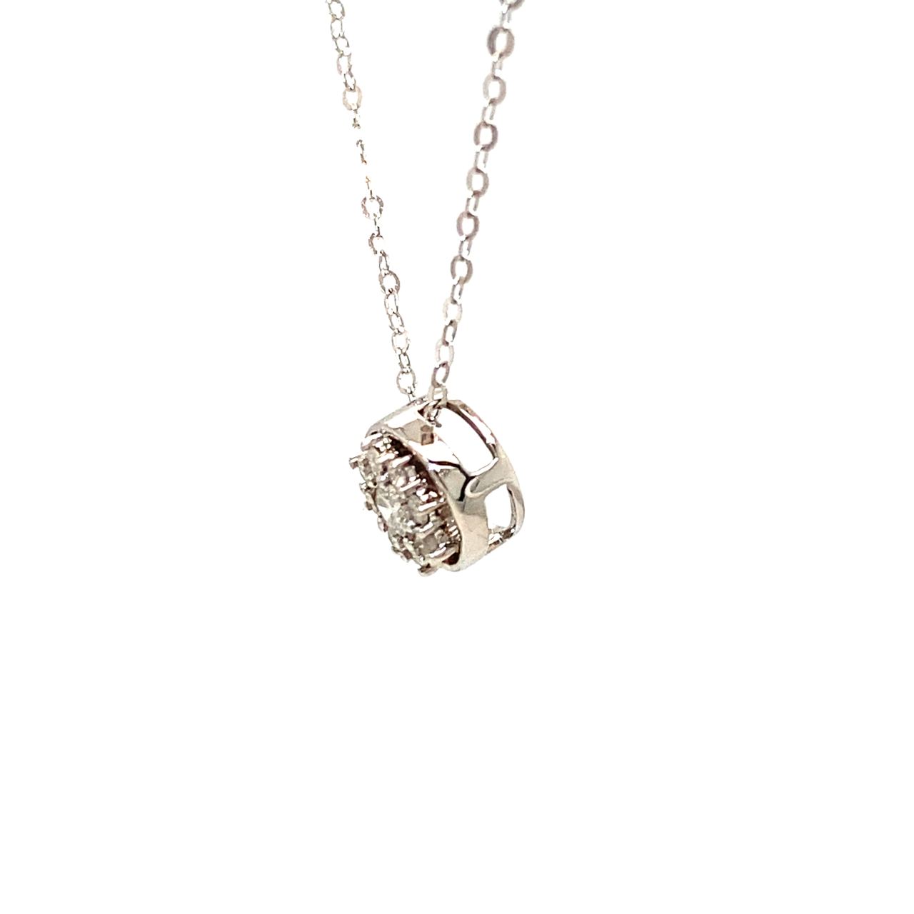 18K White Gold Circle Flower Diamond Necklace