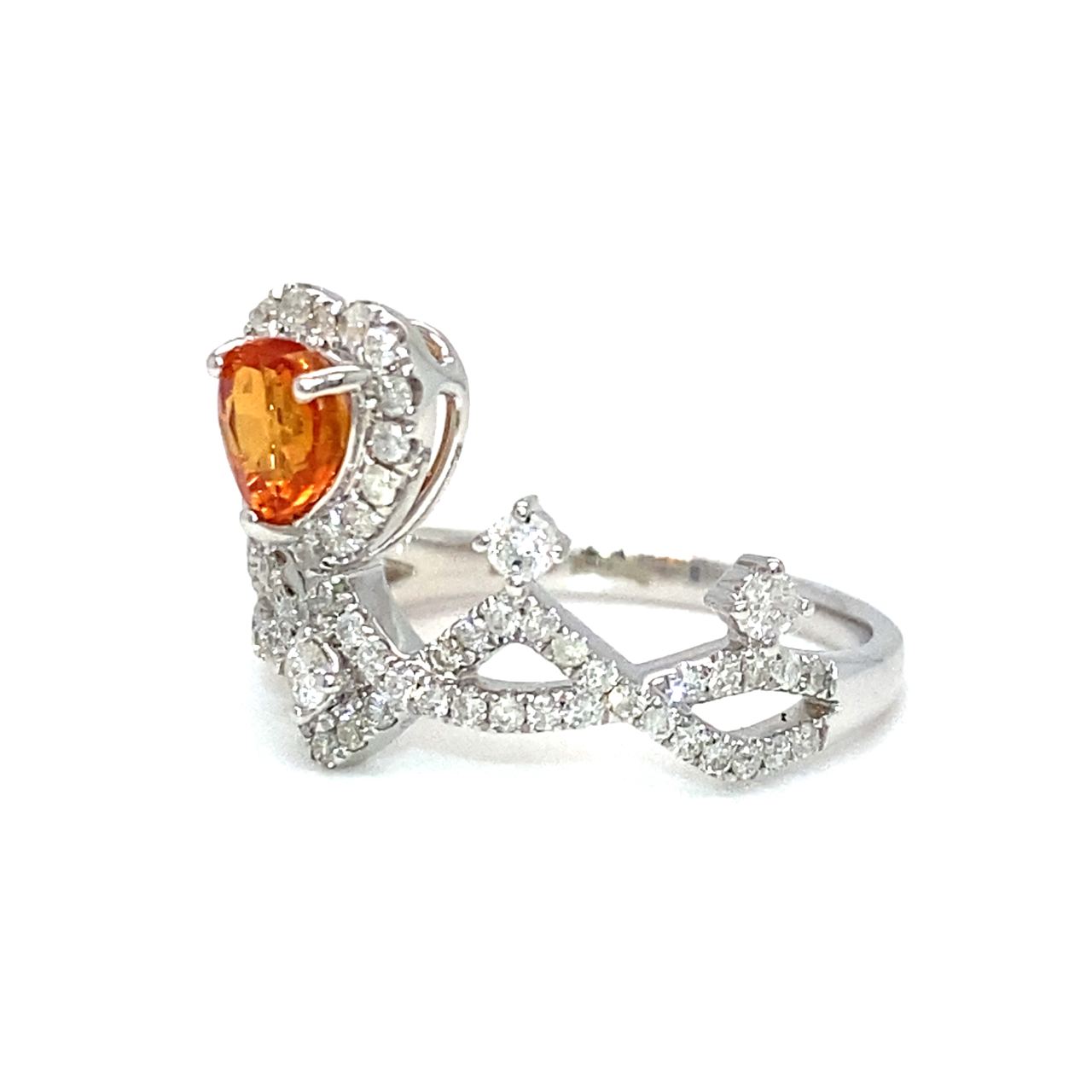18K White Gold Heart Shape Sapphire Crown Diamond Ring