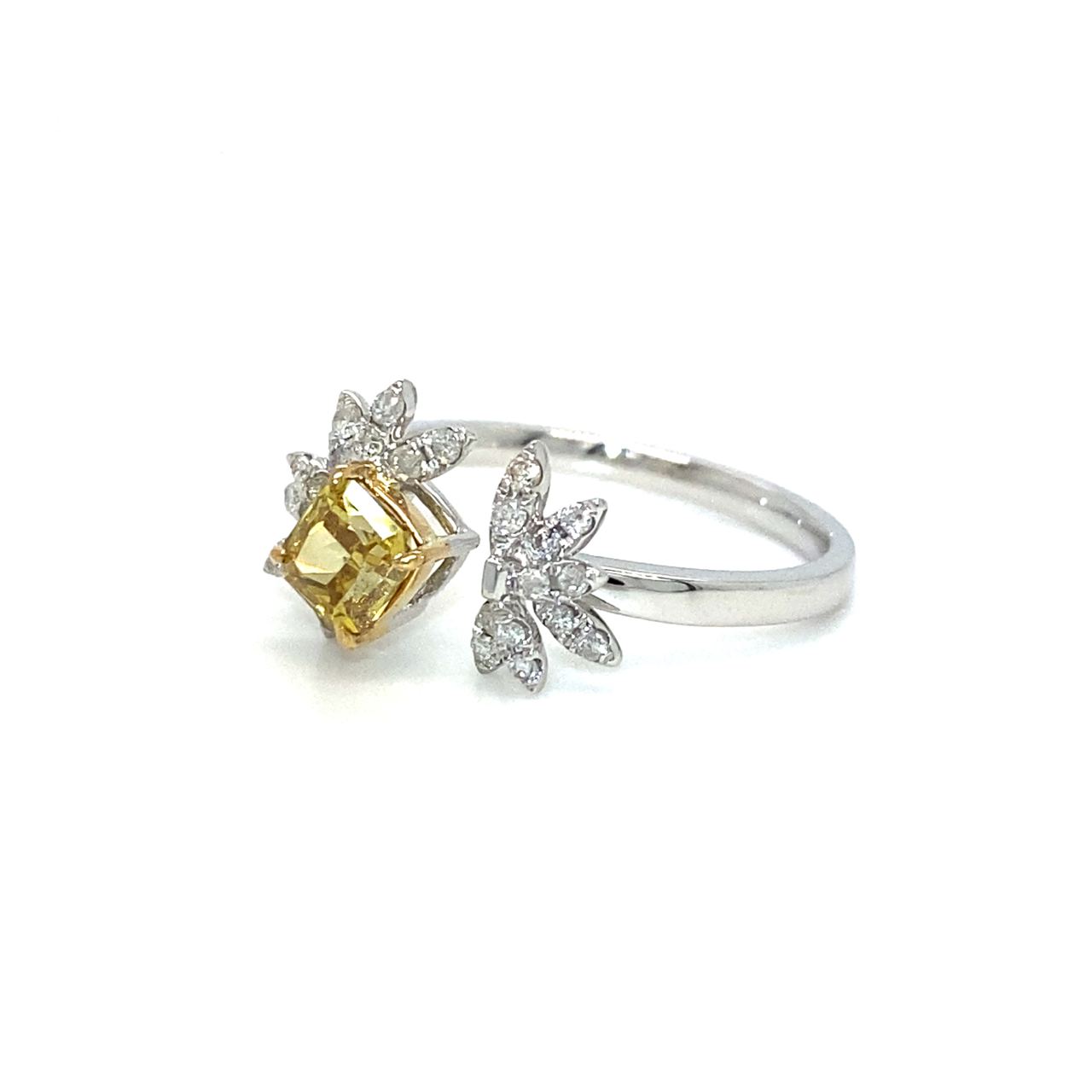 18K White Gold Yellow Diamond Ring