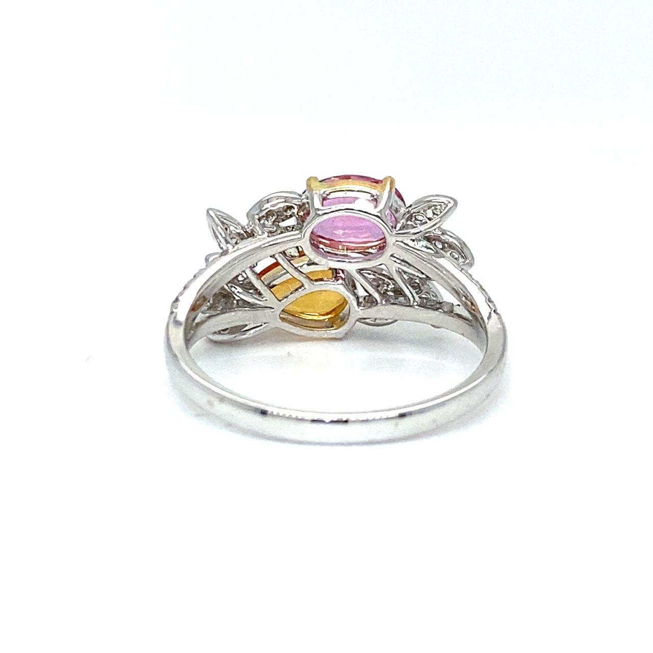18K White Gold Pear Mix Emerald Shape SAP Double Deck Diamond Ring