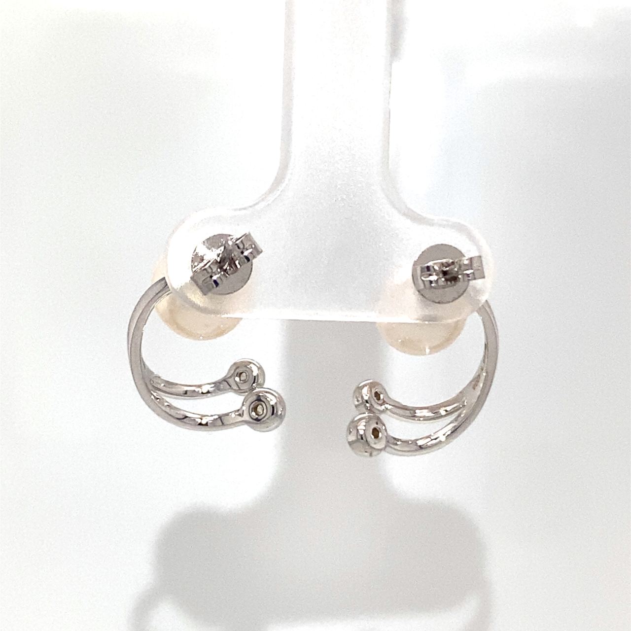 18K White Gold Double Claw Pearl Diamond Earrings