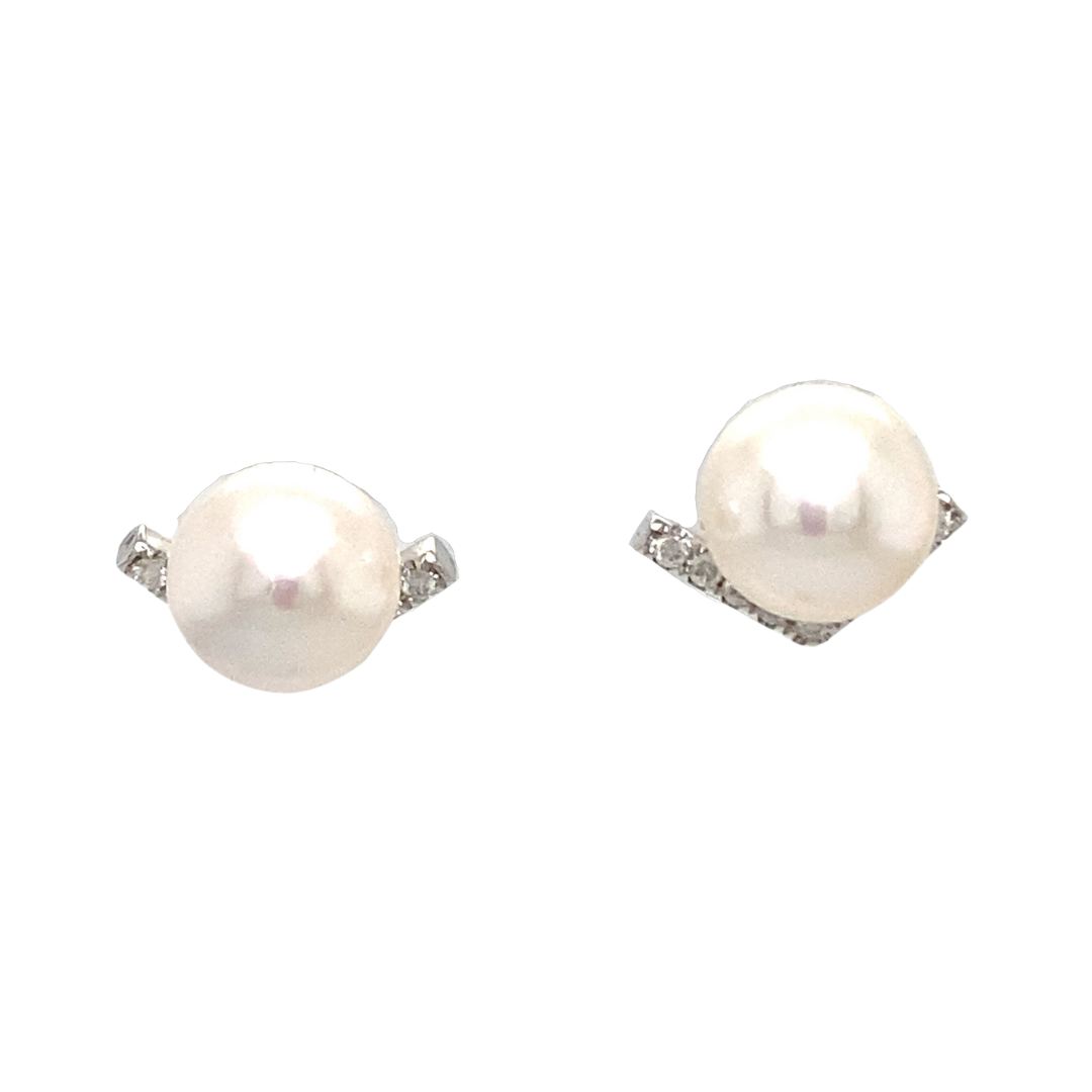 18K White Gold V Shape Diamond Pearl Earrings