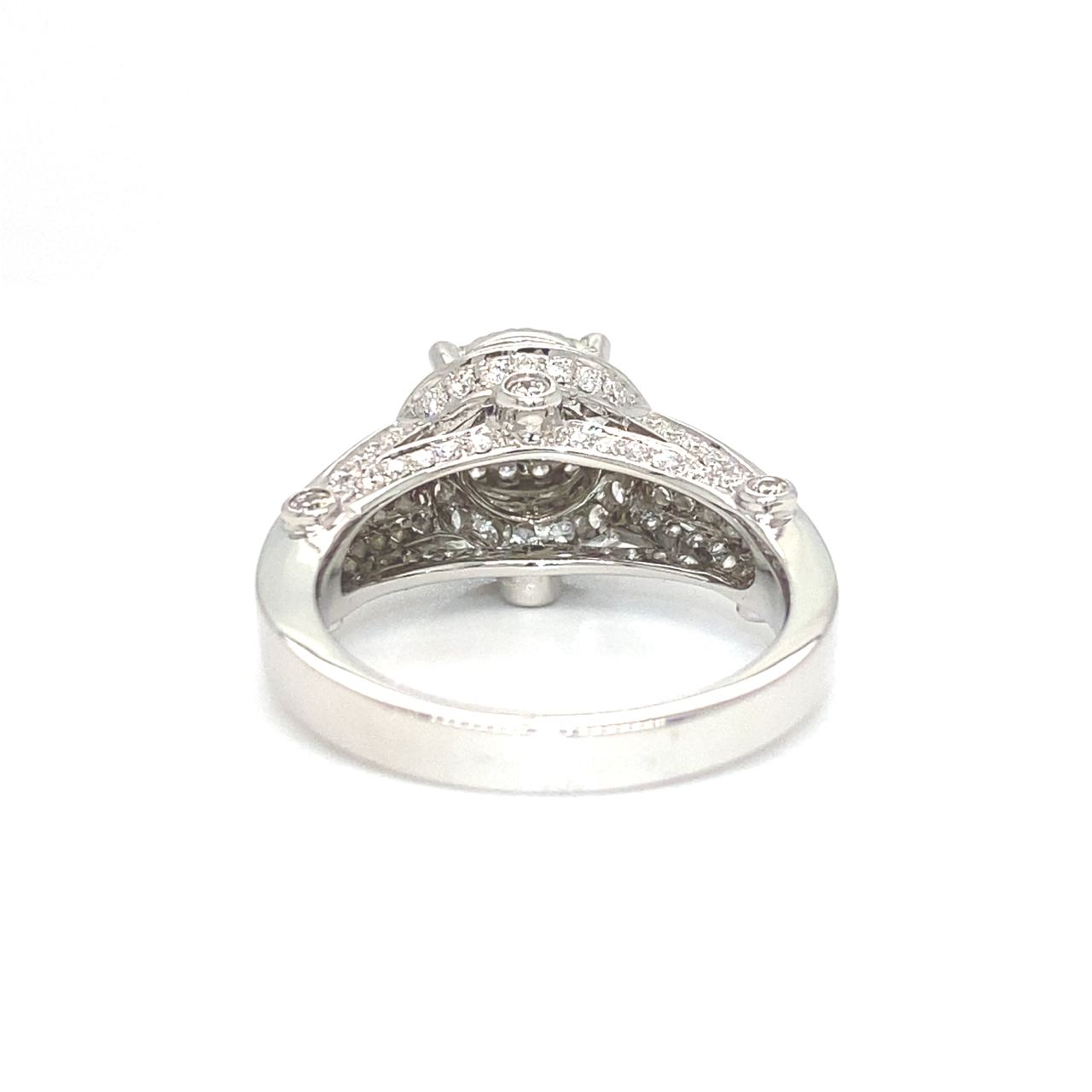 18K White Gold  Diamond Ring
