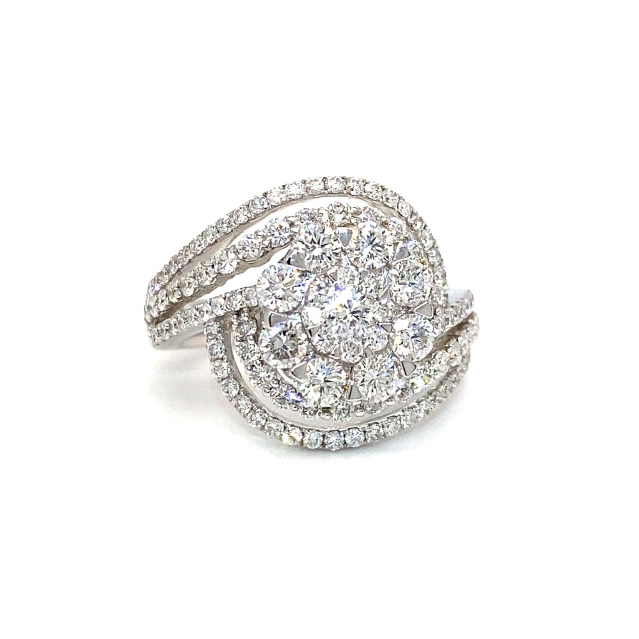 18K White Gold Diamond Ring