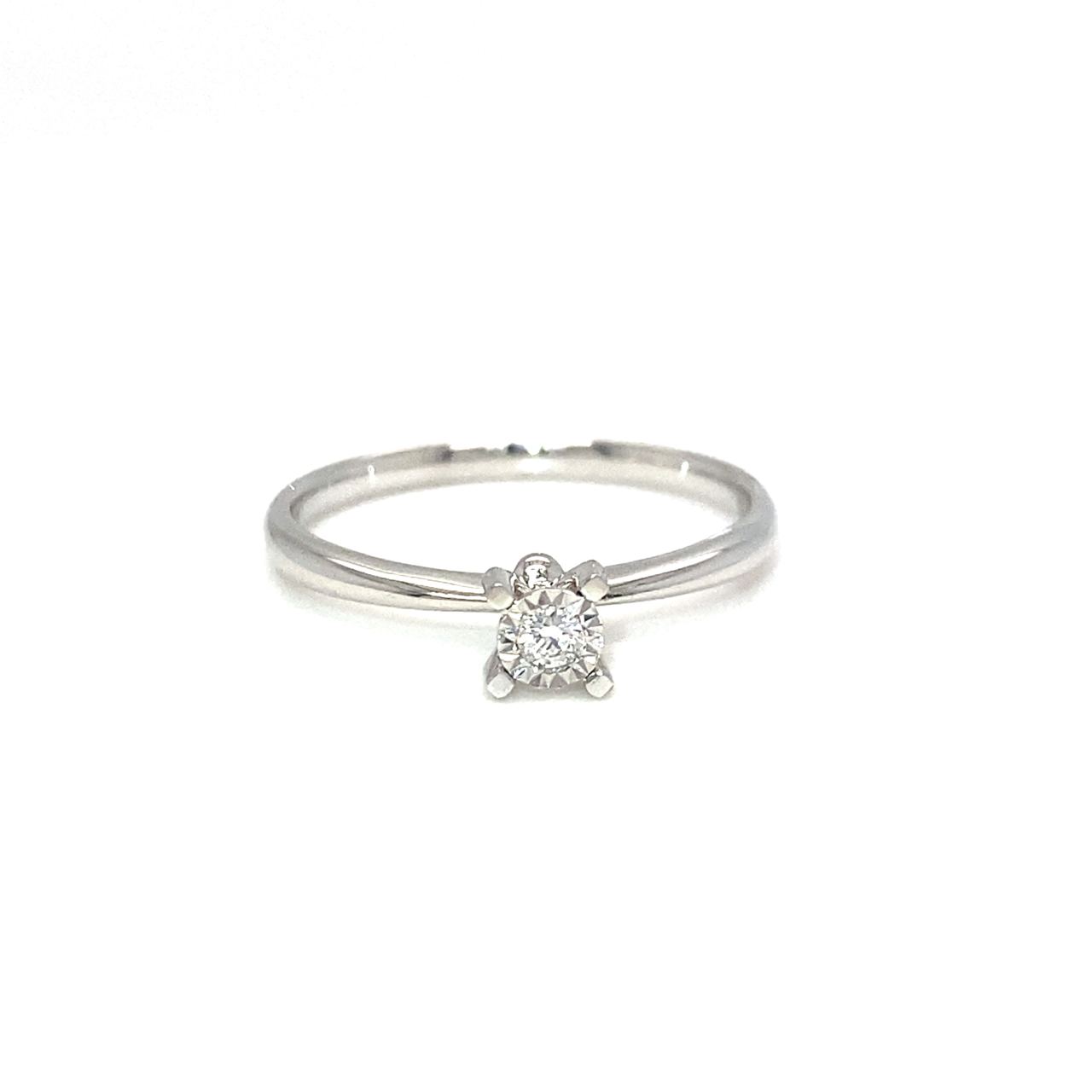 18K White Gold Diamond Ring