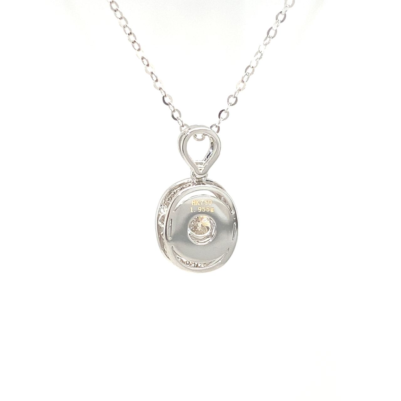 18K White Gold Oval Illusion Setting Dancing Stone Diamond Necklace