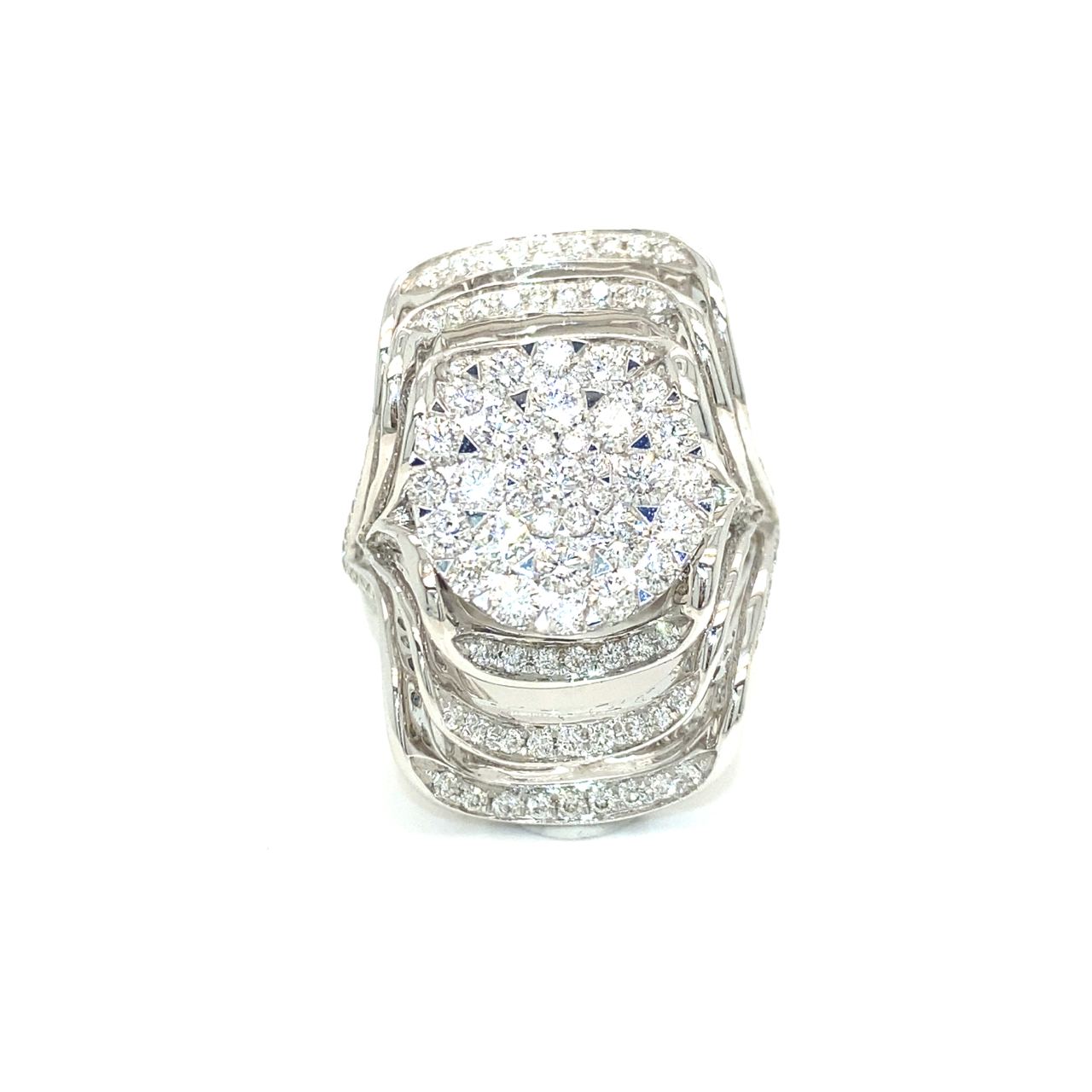 18K White Gold Wavy Ray Cluster Top Diamond RIng
