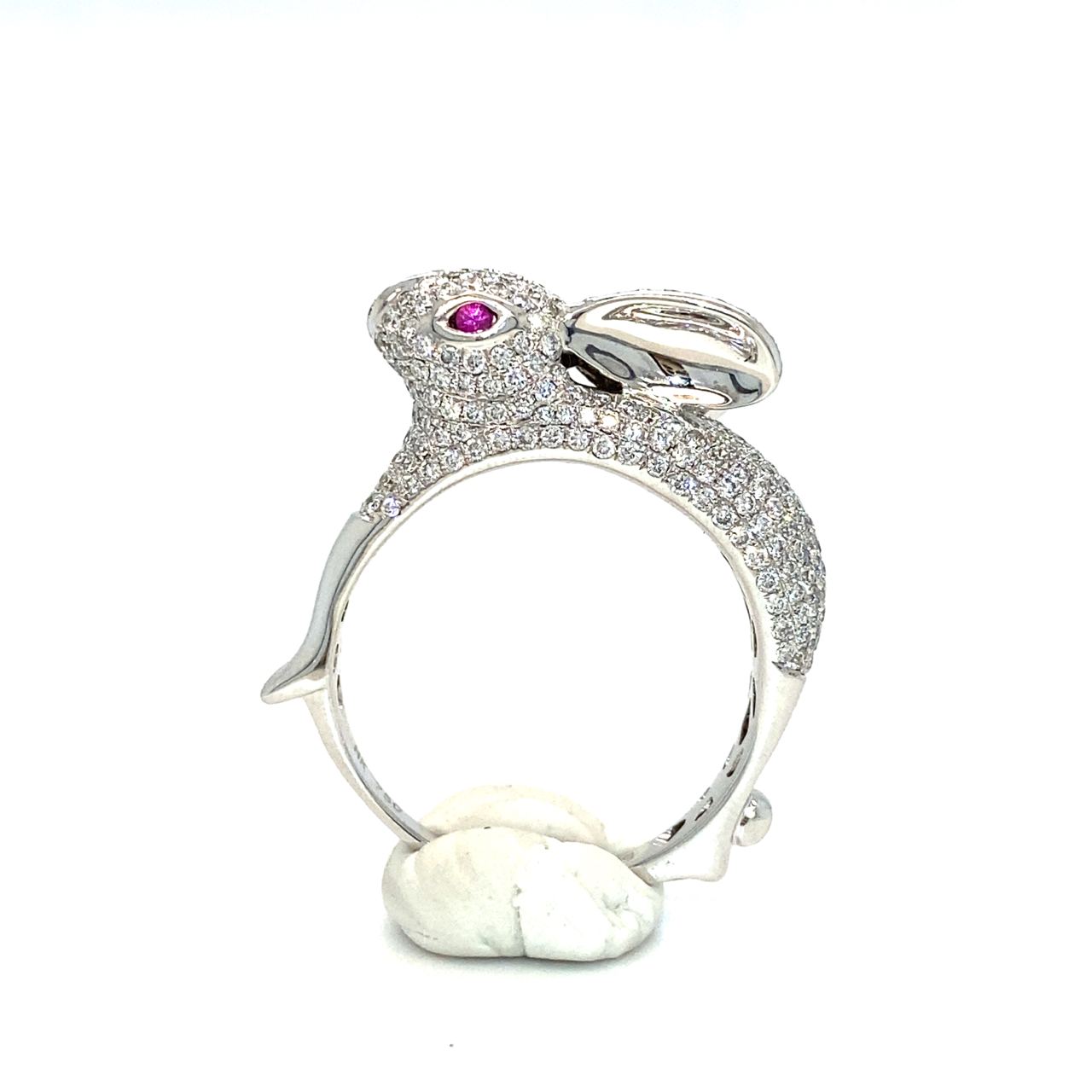 18K White Gold Diamond Ring