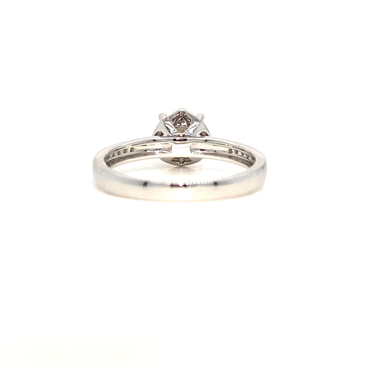 18K White Gold Shield Illusion Single Pave Side Diamond Ring