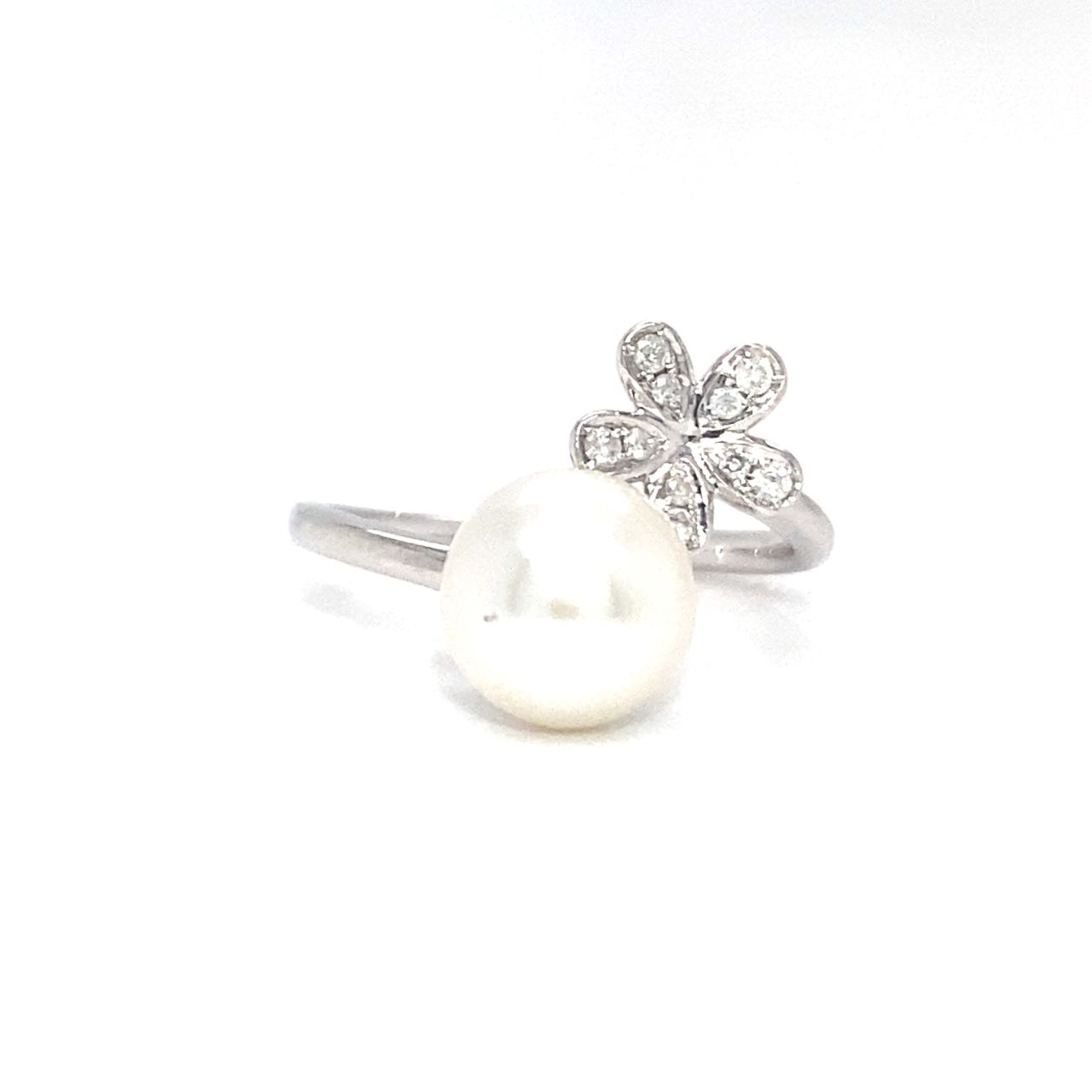 18K White Gold Wrap Flower  Pearl Diamond Ring