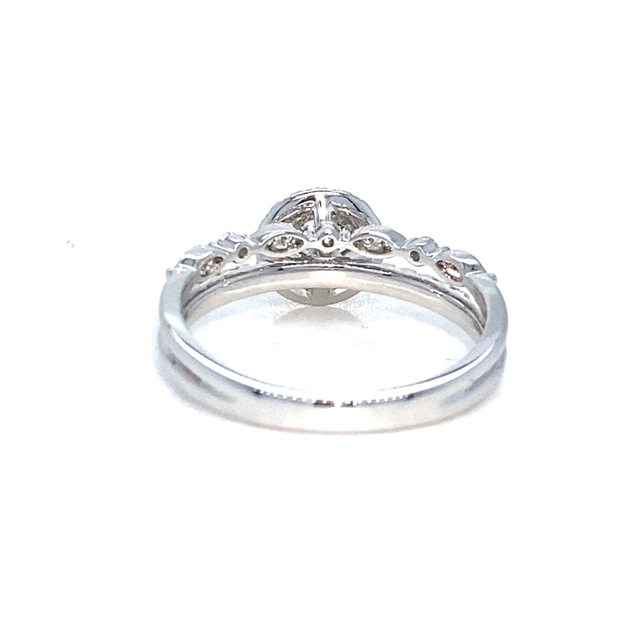 18K White Gold Diamond Ring