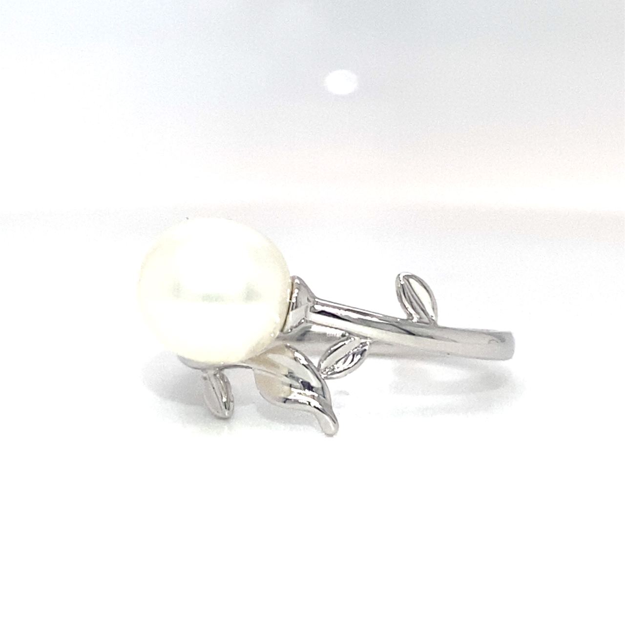 18K White Gold Ivy Wrap Pearl Ring