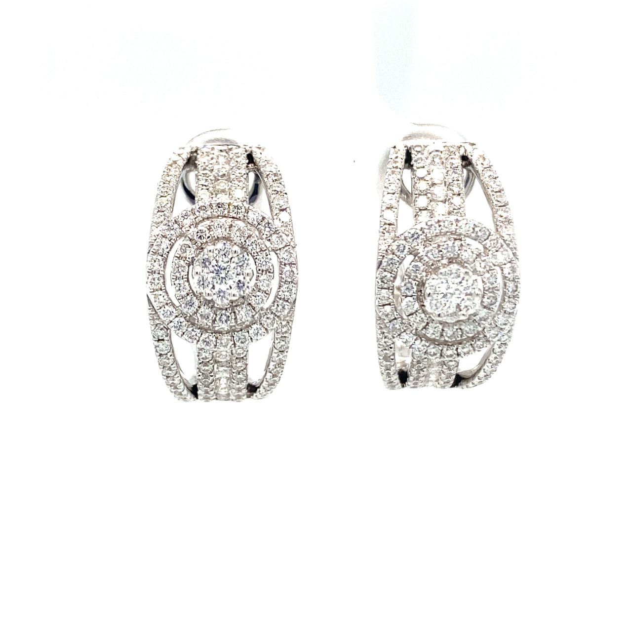 18K White Gold Diamond Earring