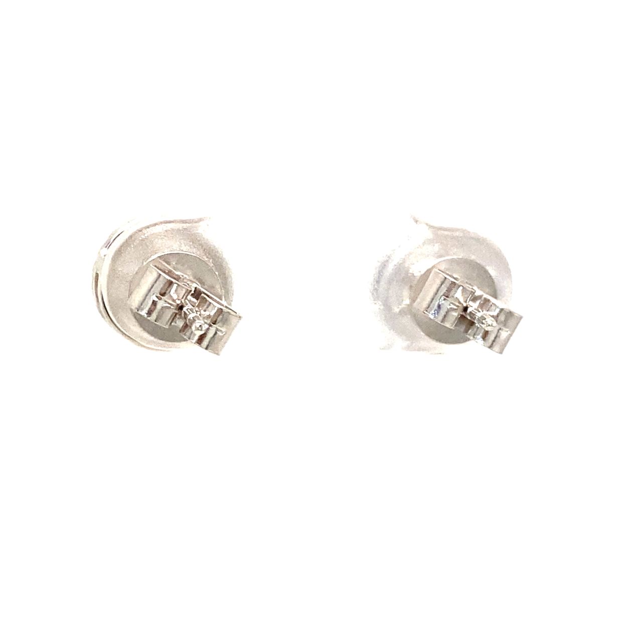 18K White Gold Diamond Earring