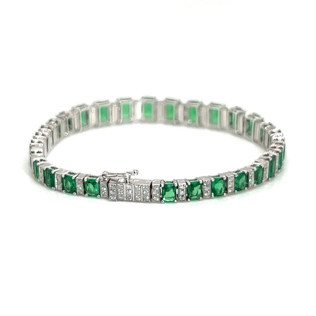 18K White Gold Emerald Diamond Bracelet