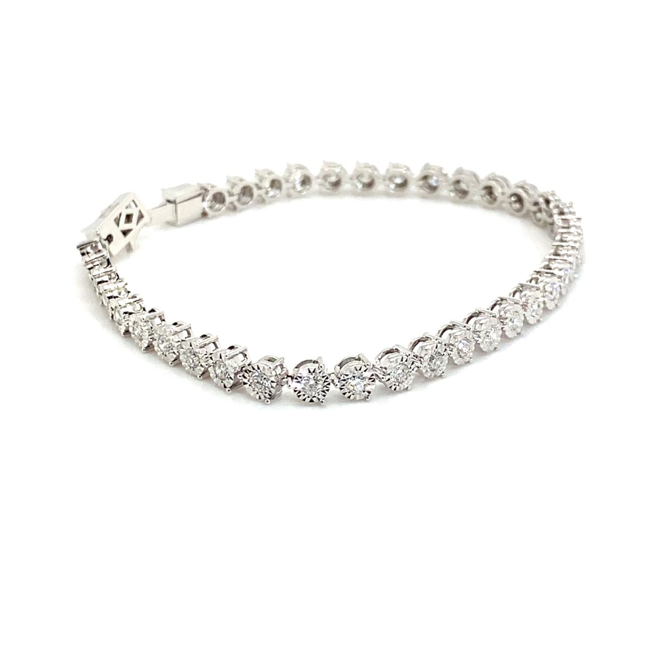 18K White Gold  S Triple Prongs Illusion Tennis Diamond Bracelet