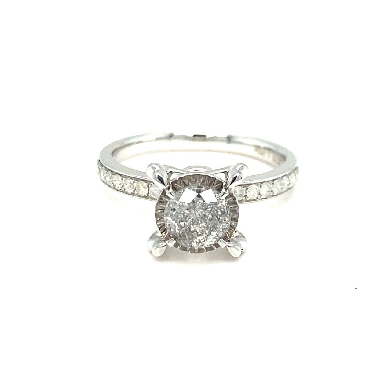 18K White Gold Top Cushion Mini Illusion Sharp Claws Diamond Ring