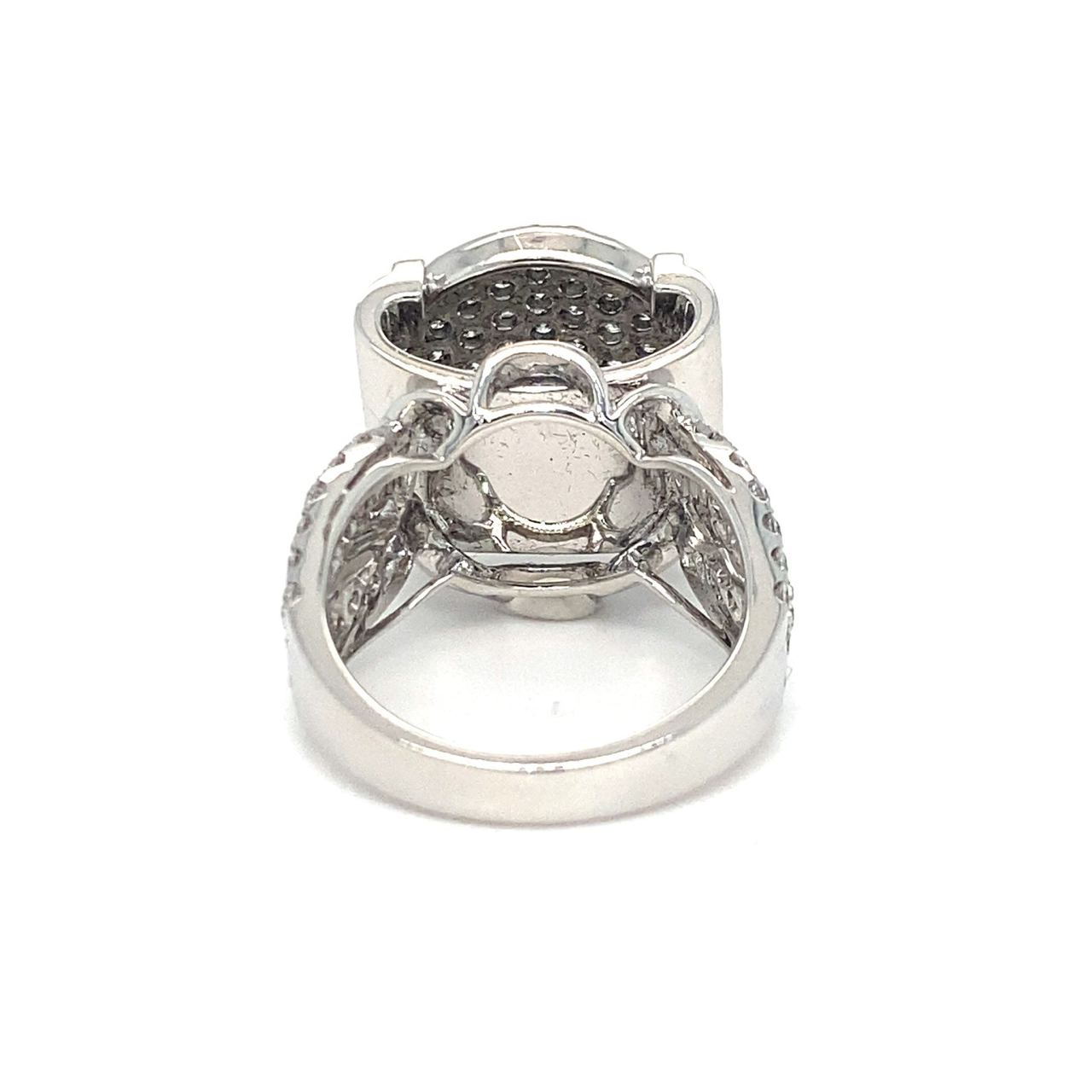 18K White Gold Diamond Ring