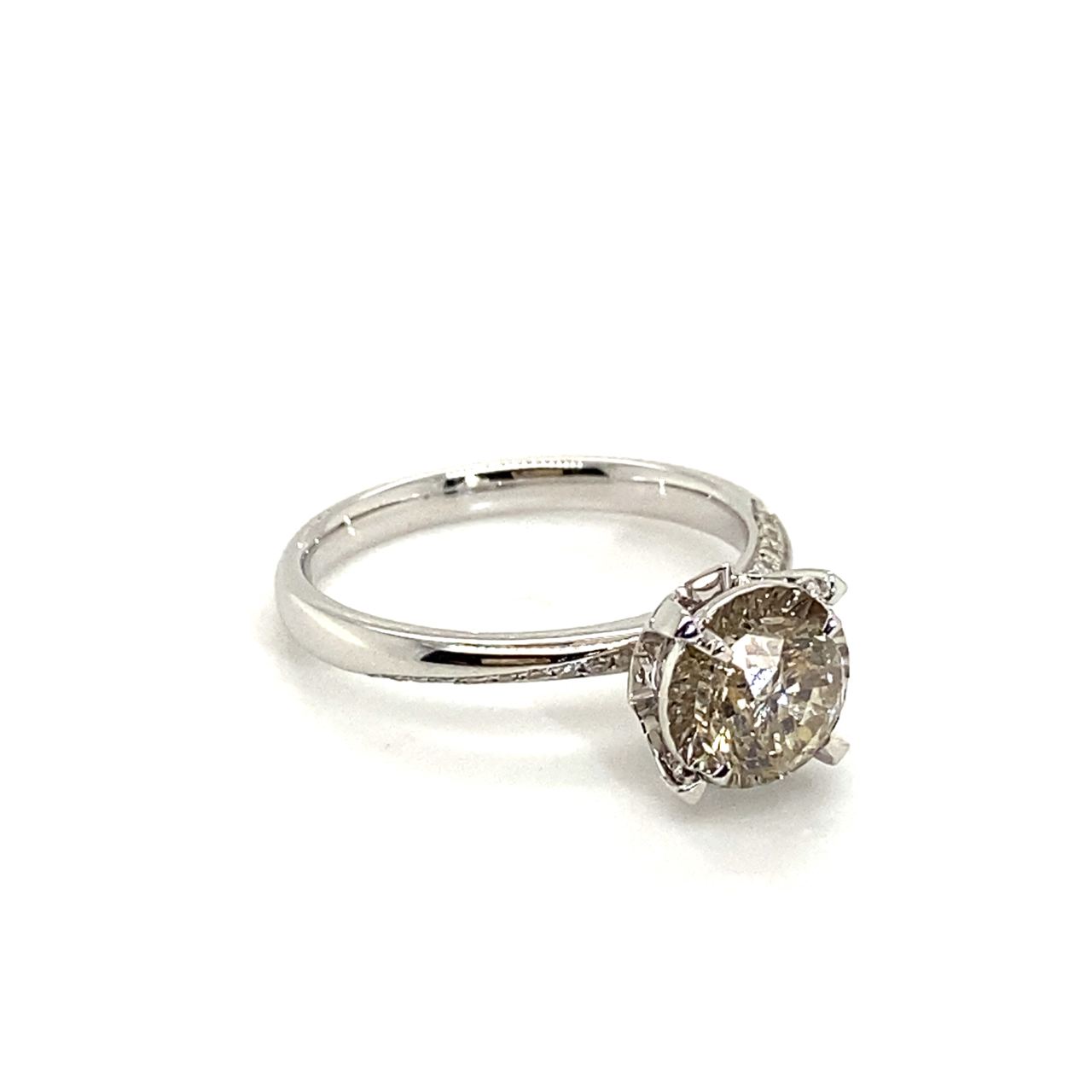 18K White Gold Max Illu Top East West Setting Blade Diamond Ring